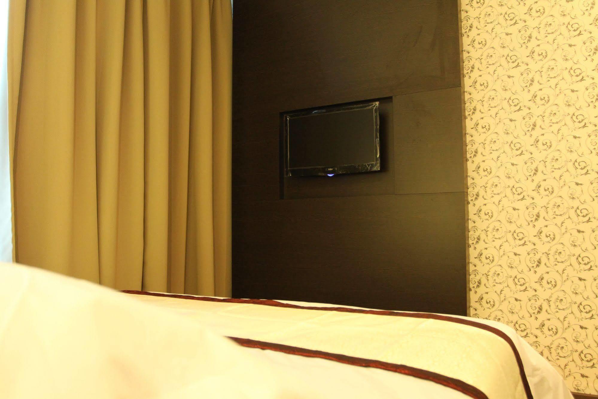 Wf Hotel Johor Bahru Eksteriør billede