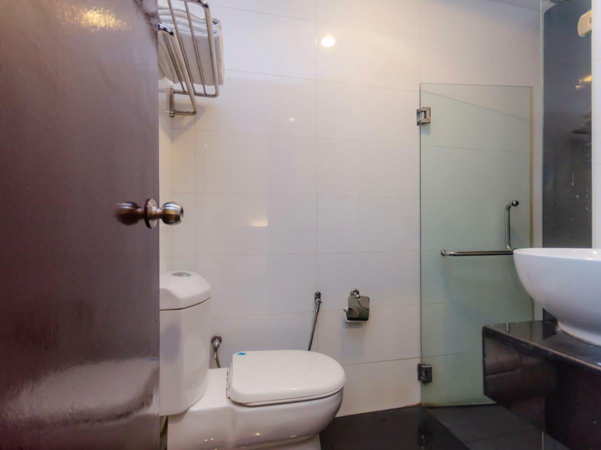 Wf Hotel Johor Bahru Eksteriør billede