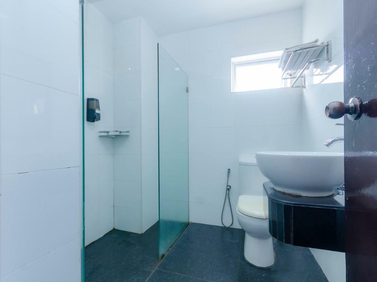 Wf Hotel Johor Bahru Eksteriør billede